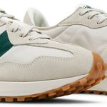 Tênis New Balance 327 Timberwolf Nightwatch Green