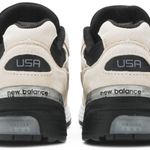 Tênis New Balance Studio FY7 x 992 Cream