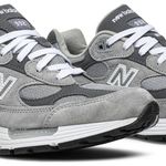 Tênis New Balance 992 Grey