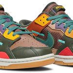 Tênis Nike Dunk Low Scrap