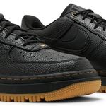 Tênis Nike Air Force 1 Luxe Black Gum