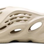 Tênis Adidas Yeezy Foam Runner Sand