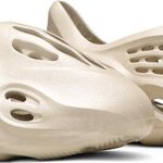 Tênis Adidas Yeezy Foam Runner Sand