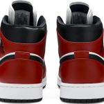 Tênis Air Jordan 1 Mid Chicago Black Toe (2020)