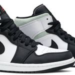 Tênis Air Jordan 1 Mid SE Red Black Toe