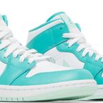 Tênis  Air Jordan 1 Mid Marine Green