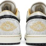 Tênis Air Jordan 1 Low Beaded Swoosh