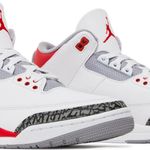 Tênis Air Jordan 3 Retro Fire Red 2022