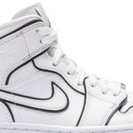Tênis Air Jordan 1 Mid SE Iridescent Trim