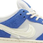 Tênis Nike Fly Streetwear x Dunk Low Pro SB Gardenia