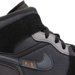 Tênis Air Jordan 1 Mid SE Craft Inside Out - Black