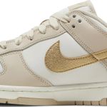 Tênis Nike Dunk Low Gold Swoosh