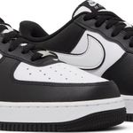 Tênis Nike Air Force 1 '07 Panda