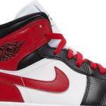 Tênis  Air Jordan 1 Mid Alternate Bred Toe