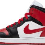 Tênis  Air Jordan 1 Mid Alternate Bred Toe