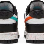Tênis Nike Dunk Low Multi-Swoosh