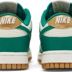 Tênis Nike Dunk Low Malachite Metallic Gold