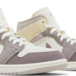 Tênis Air Jordan 1 Mid SE Craft Inside Out - Taupe Haze