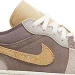 Tênis Air Jordan 1 Low Inside Out - Taupe Haze