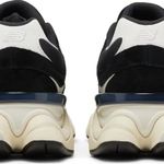 Tênis New Balance 9060 Black White
