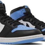Tênis  Air Jordan 1 Retro High OG UNC Toe