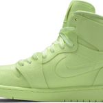 Tênis  Air Jordan 1 Retro High PRM Barely Volt