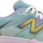 Tênis New Balance 9060 Warped