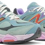 Tênis New Balance 9060 Warped