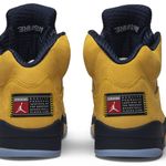 Tênis Air Jordan 5 Retro SP Michigan
