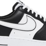 Tênis Nike Air Force 1 '07 LV8 Panda