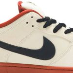 Tênis Nike Dunk Low SB Muslin