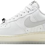 Tênis Nike Air Force 1 '07 Premium 1-800 Toll Free
