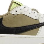Tênis Travis Scott x Air Jordan 1 Low Golf Neutral Olive