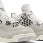 Tênis Air Jordan 4 Retro Frozen Moments