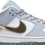 Tênis Nike Sean Cliver x Dunk Low SB Holiday Special