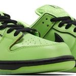 Tênis Nike The Powerpuff Girls x Dunk Low Pro SB QS Buttercup