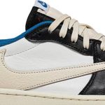 Tênis Fragment Design x Travis Scott x Air Jordan 1 Retro Low
