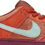 Tênis Nike Dunk Low SB Mystic Red
