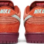 Tênis Nike Dunk Low SB Mystic Red
