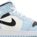 Tênis Air Jordan 1 Mid Ice Blue