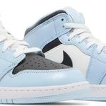 Tênis Air Jordan 1 Mid Ice Blue