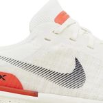 Tênis Nike ZoomX Invincible Run Flyknit 3 White Bright Crimson