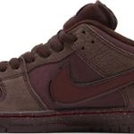 Tênis Nike Dunk Low Premium SB City of Love Collection - Burgundy Crush