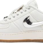 Tênis Nike Travis Scott x Air Force 1 Sail
