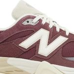Tênis New Balance 9060 Washed Burgundy