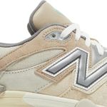 Tênis New Balance 9060 Sea Salt Surf