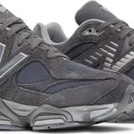 Tênis New Balance 9060 Magnet