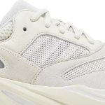 Tênis Adidas Yeezy Boost 700 Analog
