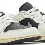 Tênis Air Jordan 1 Low Jade Smoke