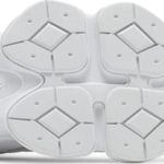 Tênis New Balance 9060 Triple White